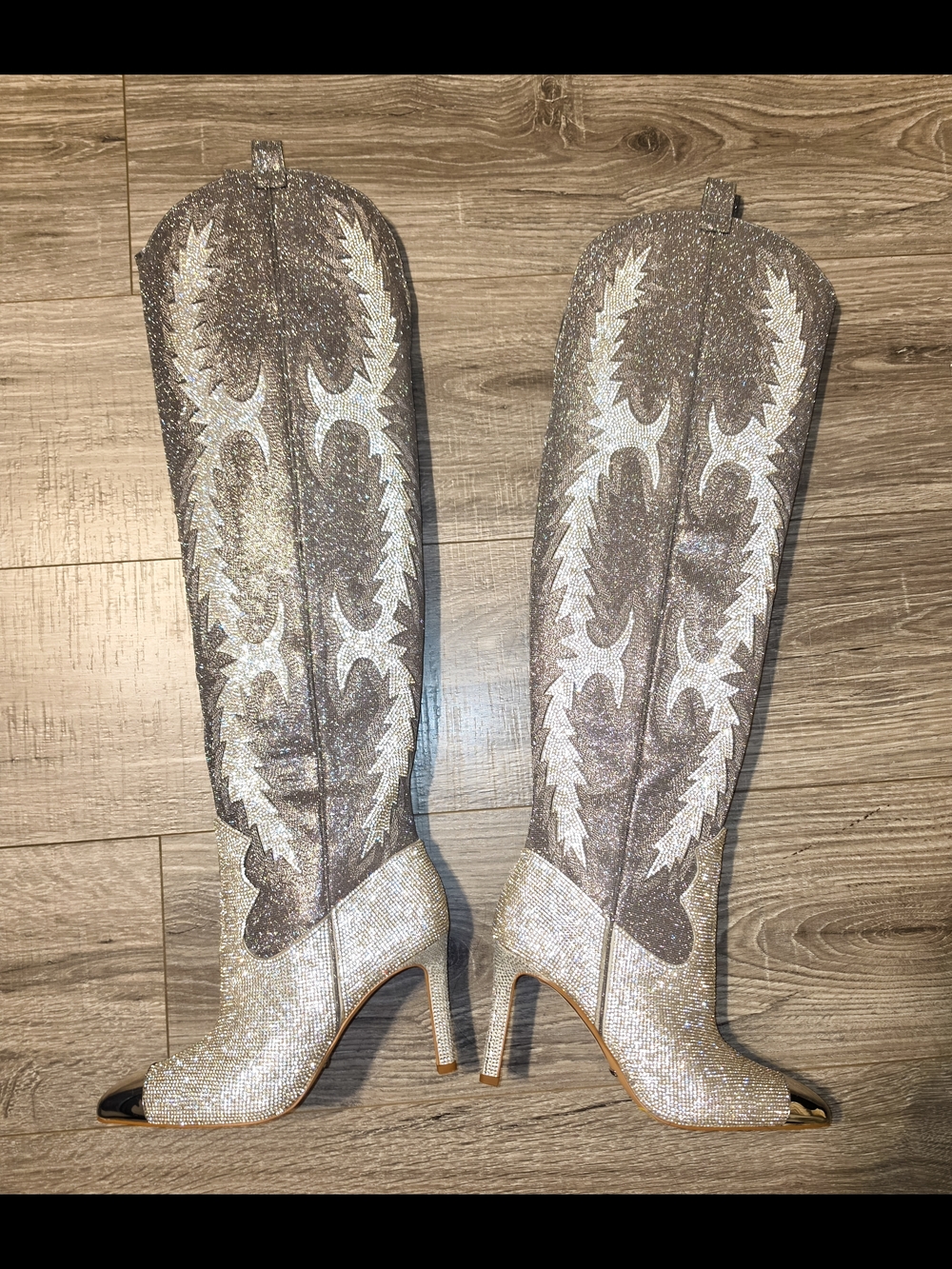 Silver Knee-High Western Stiletto Boots Gianni Bini Womens 6.5 Katyanna